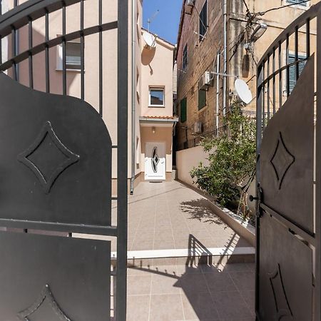 Apartment Sergio Сплит Экстерьер фото