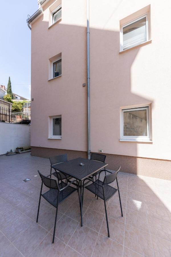 Apartment Sergio Сплит Экстерьер фото
