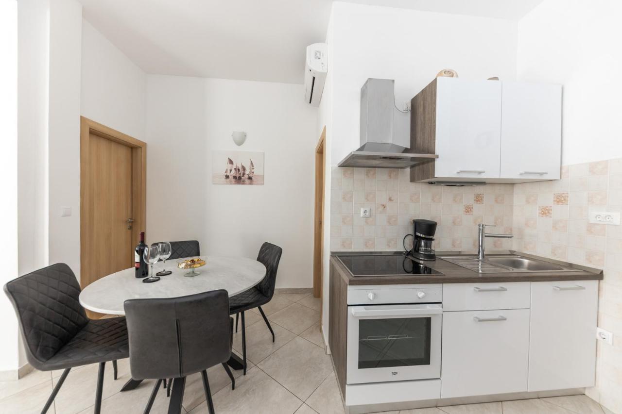 Apartment Sergio Сплит Экстерьер фото